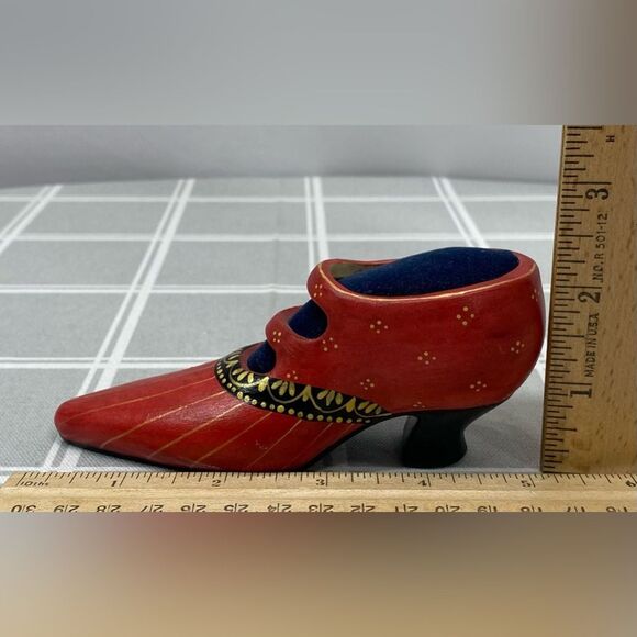 Miniature Ceramic Victorian Style Red Shoe Signed Pin Cushion Unique Figurine - Picture 7 of 7